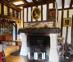 Mansion for rent in Lisieux