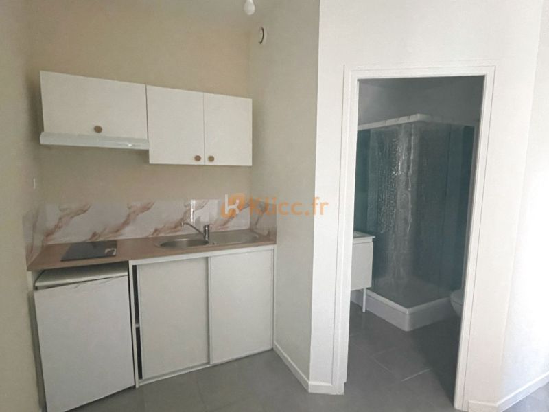 A vendre Maison DE VILLE 20 M&sup2; MITOYENNE FECAMP