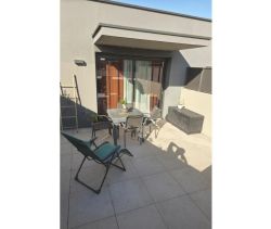 For rent: 1-bedroom apartment, 46 m², with terrace, Castelnau-le-Lez