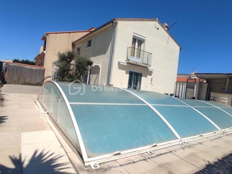 5-ROOM LOFT FOR RENT, 100 M2, SEAFRONT, SAINT CYPRIEN