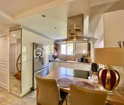 Se alquila apartamento de 2 habitaciones, 71 m², terraza, junto al mar, Saint-Raphaël