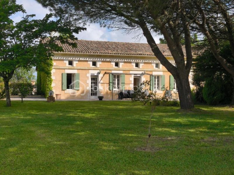 For rent: 10-room farmhouse, 221 m², Saint Antoine sur l'Isle