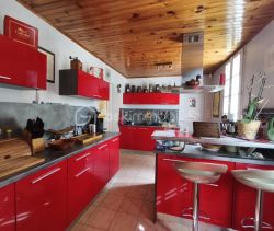 For rent: 10-room farmhouse, 221 m², Saint Antoine sur l'Isle