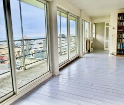 A vendre villa d'architecte 209 M&sup2; 7 PIECES VUE MER FECAMP