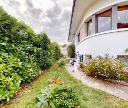 A vendre VILLA COSSUE DES ANNEES 70 RENOVEE