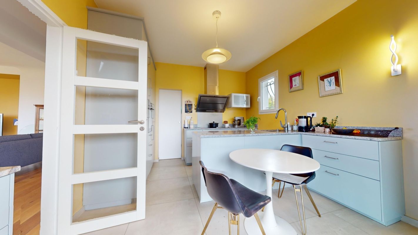 3527b04e820763a16211c0016b3a25d4