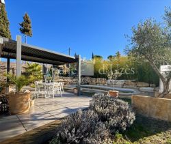 House for rent, 4 rooms, 90 m², Uzès