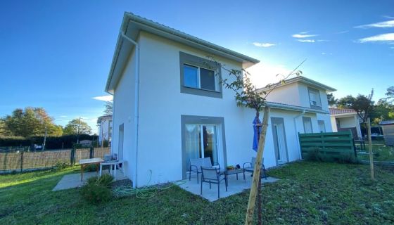 A vendre MAISON  4 PIECES 95 M2  BENESSE MAREMNE
