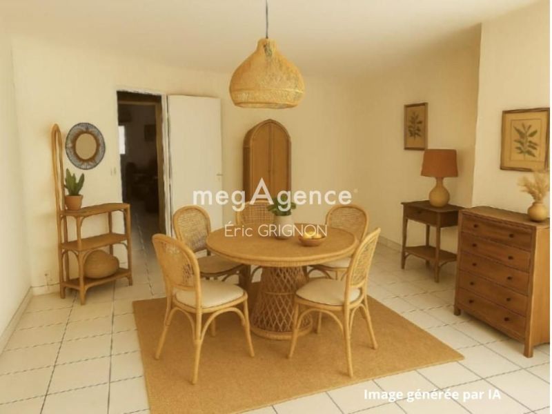 For rent: 2-bedroom apartment, 71 m², beachfront, Les Sables d'Olonne