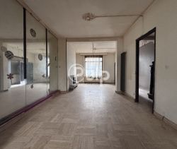 Contemporary house for rent in Lens