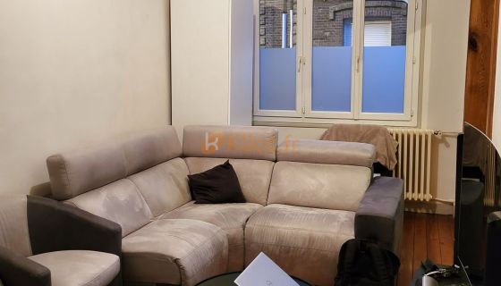 CASA DE 5 HABITACIONES 102 M2 YVETOT Centro ciudad Escuela Comercios Autobús Estación de tren Autopista