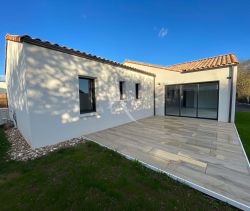 For sale: 4-room house, 120 m², Saint-Hilaire-la-Forêt