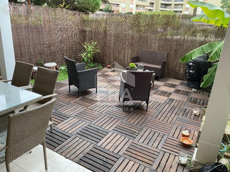 A louer STUDIO  30 M2 BORD DE MER SAINT LAURENT DU VAR