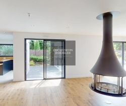 Contemporary house Stella for rent