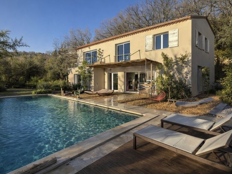 For rent: 5-room house, 185 m², Rochefort du Gard