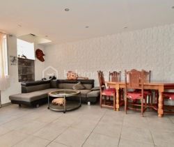 Contemporary house for rent by the sea in Saint Laurent de la Salanque