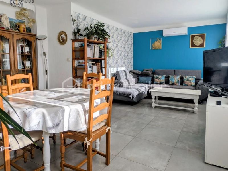 For rent: 2-bedroom apartment, 66 m², seaside, Frontignan