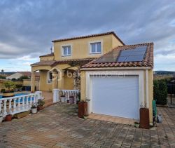 For sale: 8-room house, 165 m², seaside, Mèze
