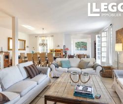 For rent: 6-room house, 207 m², Mougins