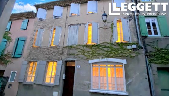 For rent: Grand House in Montreal