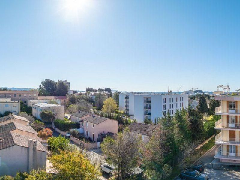 A vendre APPARTEMENT T4 88 M2 TERRASSE BORD DE MER LA CIOTAT