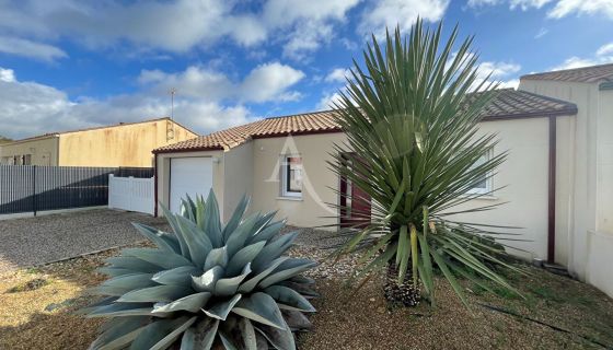 A vendre MAISON  4 PIECES 77 M2  LE BERNARD