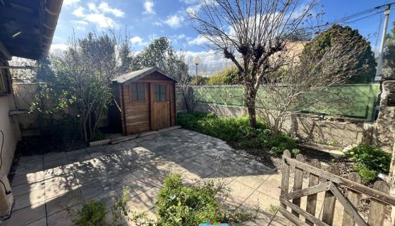 For rent: 4-room apartment, 78 m², seaside, Marignane