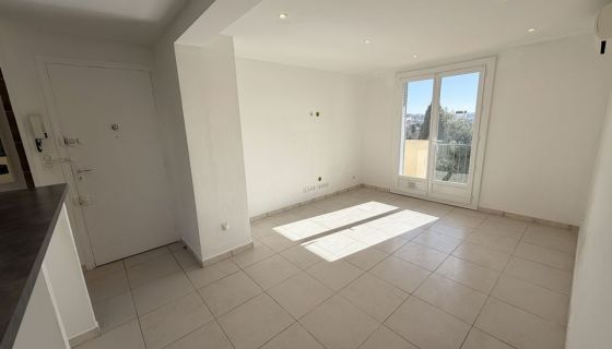 For rent: 4-room apartment, 63 m², Marseille 13th arrondissement