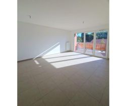 For rent: 2-bedroom apartment (60 sq m) with terrace by the sea in Biscarrosse