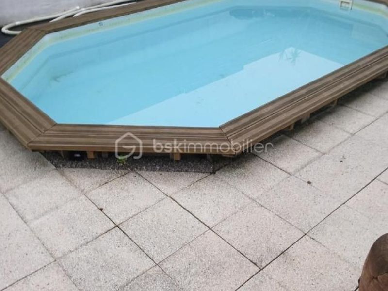 For sale: 4-room house, 95 m², Béziers