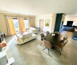 Contemporary house for rent in Villelongue de la Salanque