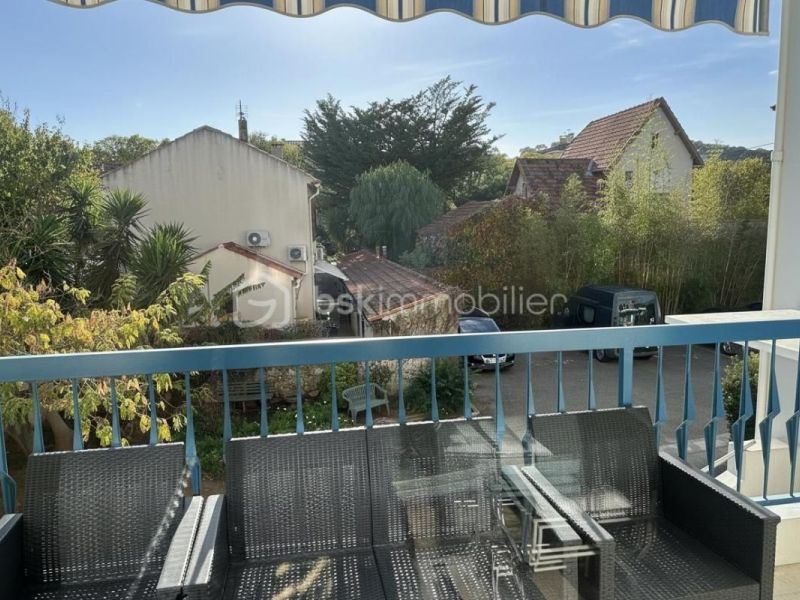 Se alquila: apartamento de 2 habitaciones, 85 m², terraza, junto al mar, La Seyne-sur-Mer