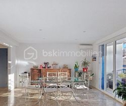 Se alquila: apartamento de 2 habitaciones, 85 m², terraza, junto al mar, La Seyne-sur-Mer