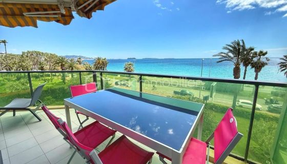 A louer APPARTEMENT T3 65 M2 TERRASSE VUE MER CANNES