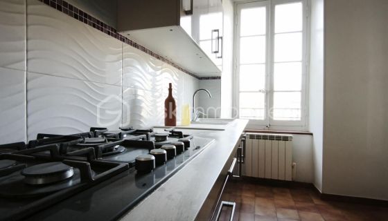 A louer APPARTEMENT T5 123 M2  CARCASSONNE