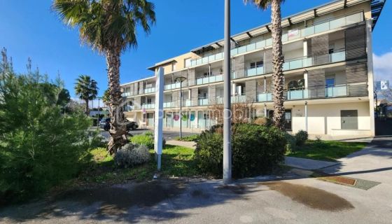 For rent: 2-bedroom apartment, 62 m², terrace, Béziers