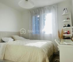 A louer APPARTEMENT T4 67 M2 BORD DE MER CANNES