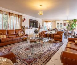 For sale: 7-room house, 170 m², Montpellier