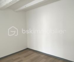 For rent: 1-bedroom apartment, 31 m², beachfront, La Seyne-sur-Mer