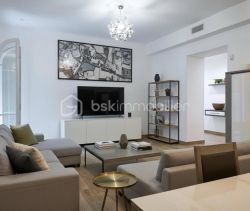 A louer APPARTEMENT DE PRESTIGE T6 175 M2 TERRASSE BORD DE MER NICE