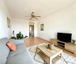 A louer APPARTEMENT T3 73 M2 VUE MER CANNES