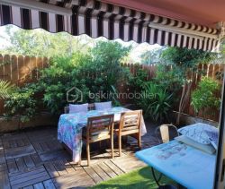 A louer APPARTEMENT T3 76 M2 TERRASSE PLAGE à PIED CAGNES SUR MER