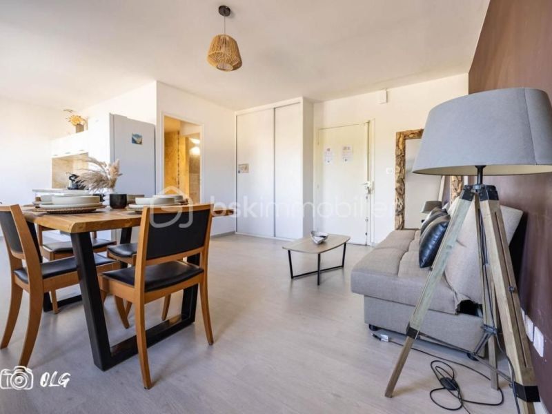 A louer APPARTEMENT NEUF T3 55 M2 BORD DE MER LATTES