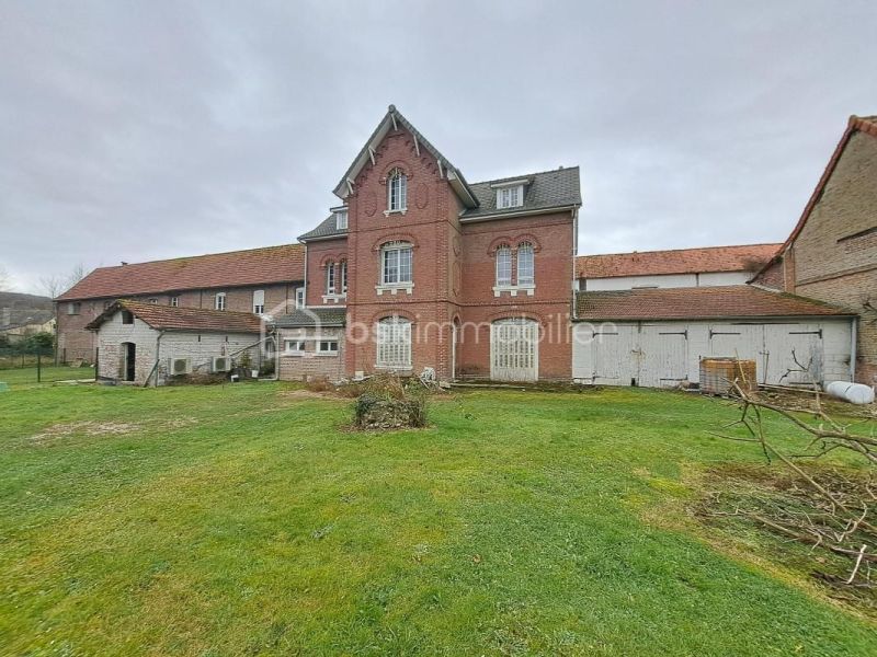 For rent: Mansion by the sea in Gamaches