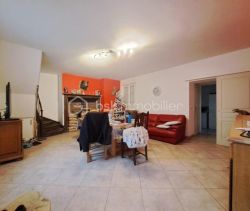 For rent: Mansion by the sea in Gamaches