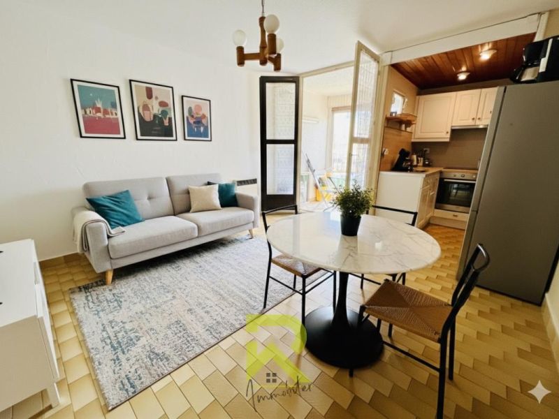 For rent: 1-bedroom apartment, 36 m², beachfront, Le Cap d'Agde