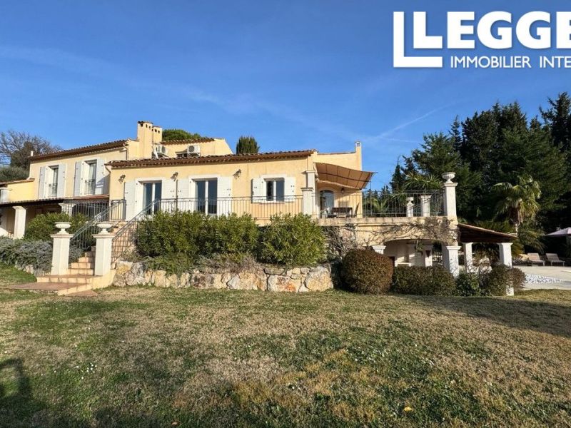 Se alquila casa de 6 habitaciones, 150 m², Opio