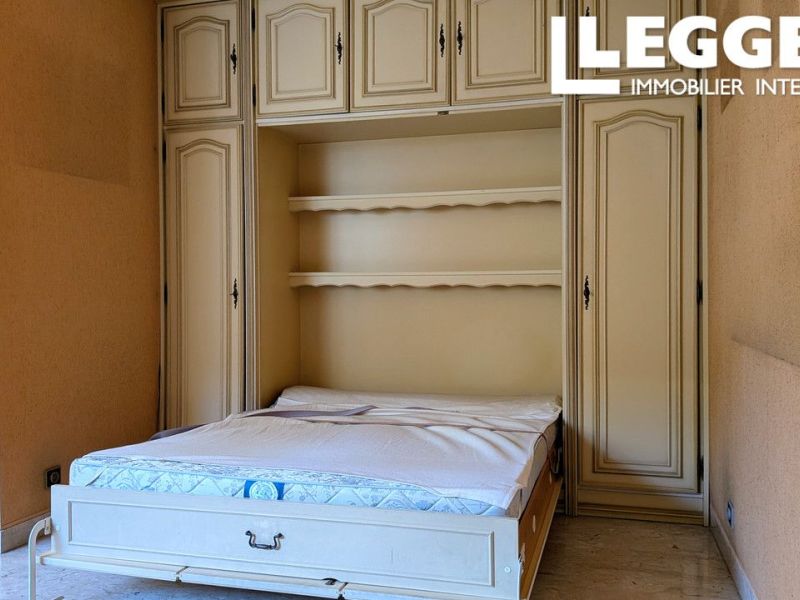 Studio apartment for rent, 30 m², beachfront, Nice