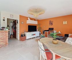 For rent: 1-bedroom apartment, 42 m², terrace, Aix-en-Provence