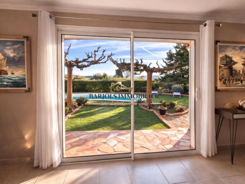 Se vende casa de 6 habitaciones, 175 m², Tavernes